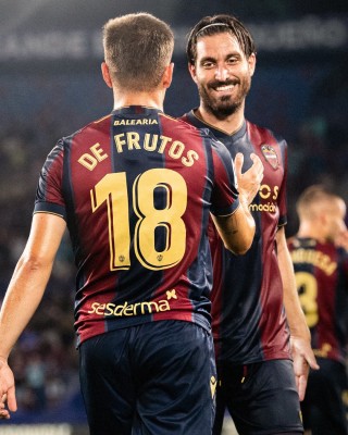 levanteud.jpg